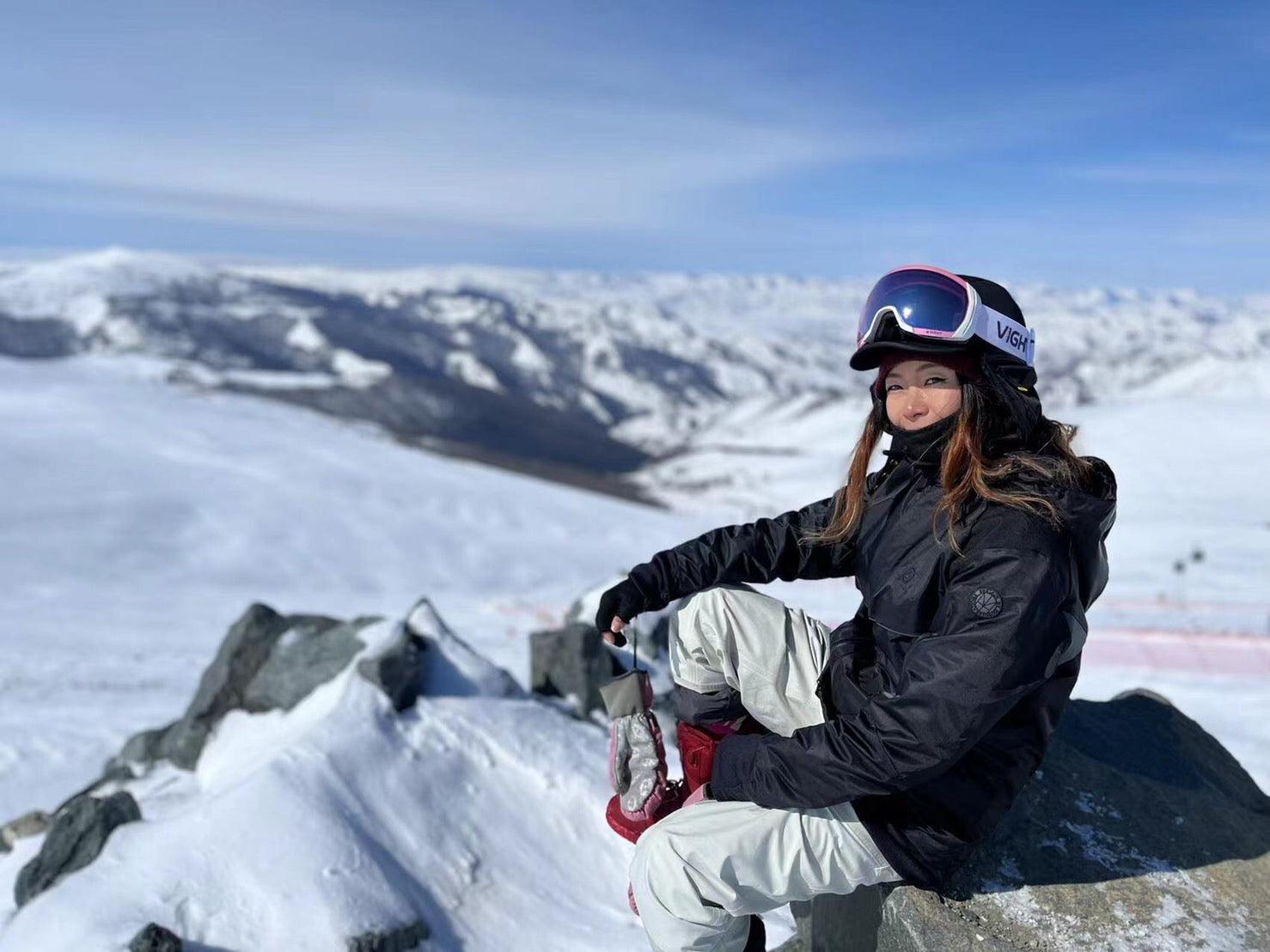 滑雪外套選擇？北海道滑雪穿搭怎麼穿？Base+ 搭發熱外套 next 2.0，兩件搞定！