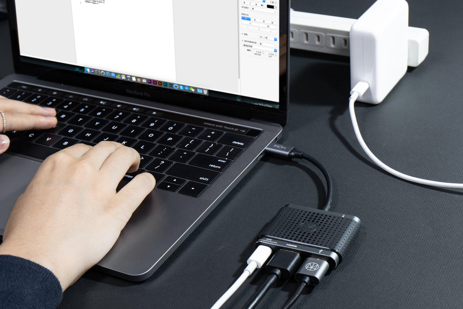 滿足你的擴充需求｜HOMI HUB﹒C - 4 in 1 Type C hub, HDMI, USB-C 轉接器