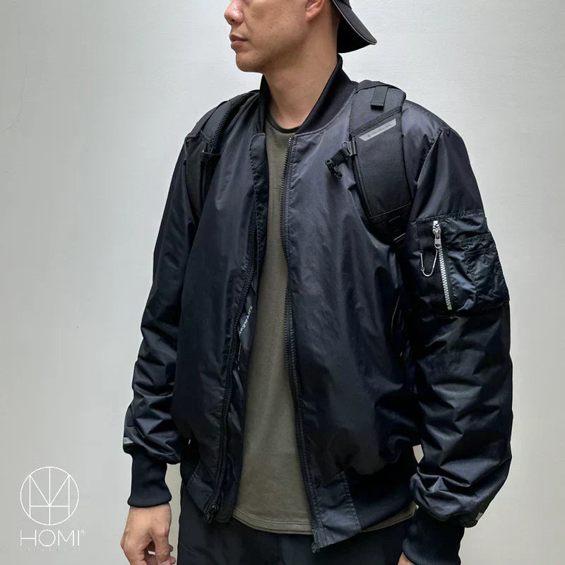 飛行外套穿搭懶人包，冬天搭配T恤、帽T、襯衫這樣穿更有型！（2026 最新版）